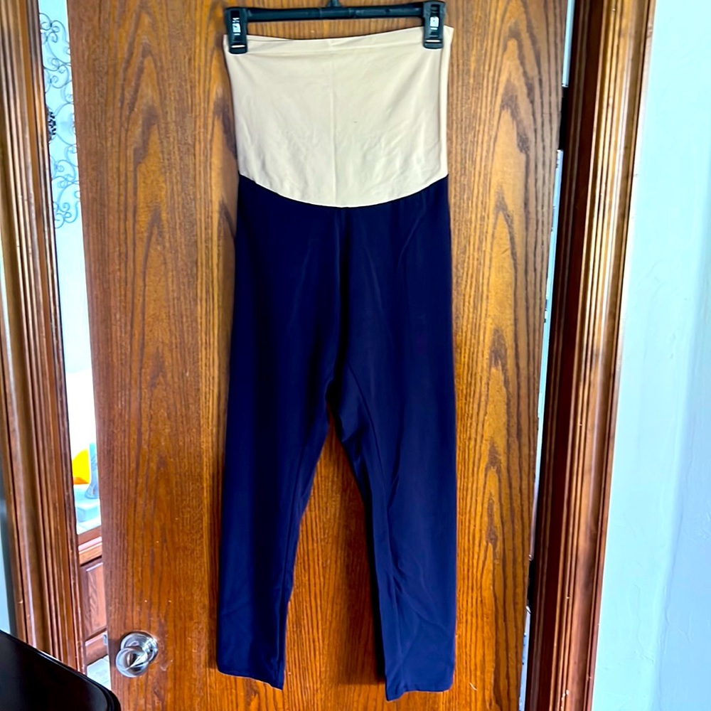 Motherhood maternity leggings